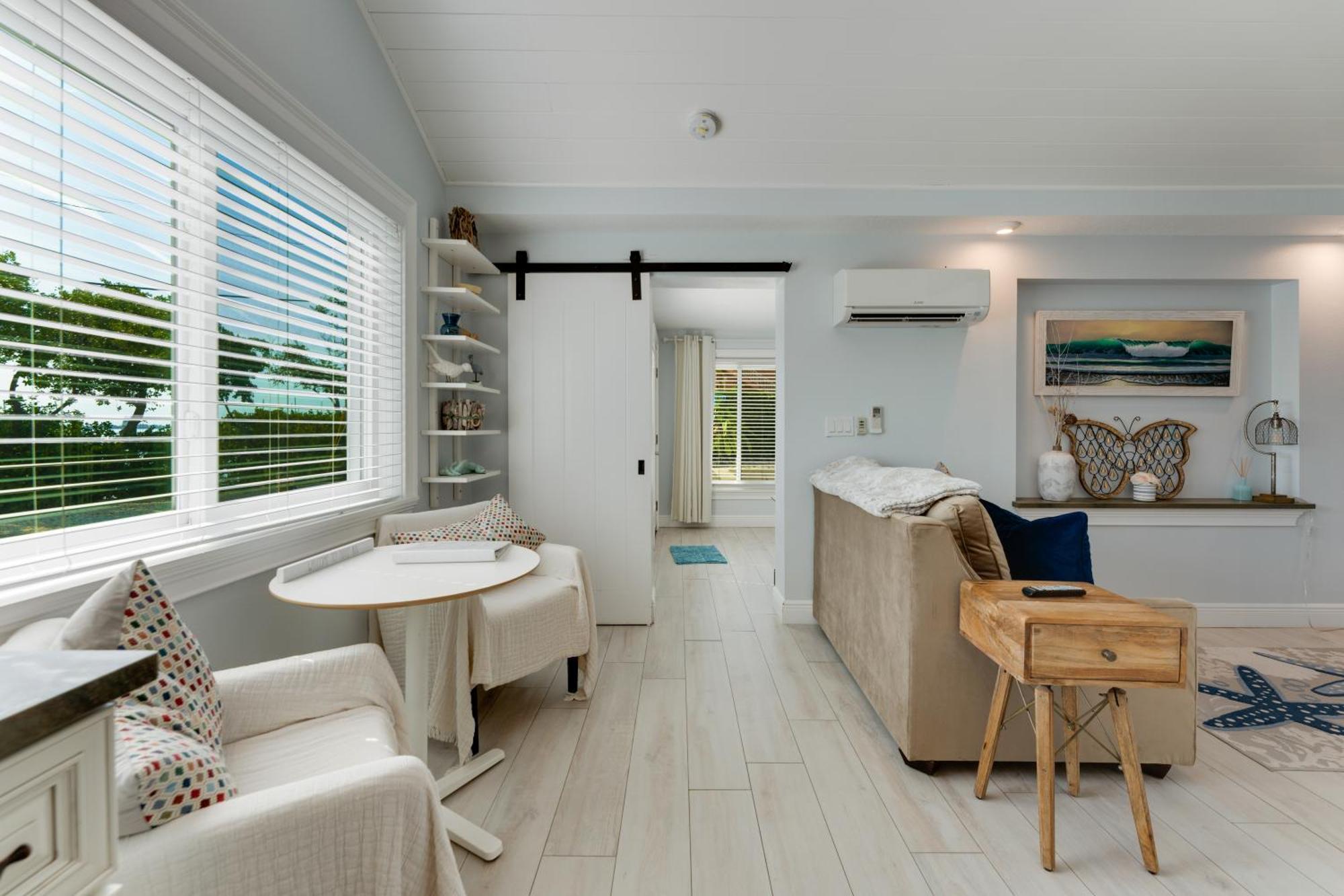 Tides Inn On The Bay Vacation Homes Bradenton Beach Exterior photo